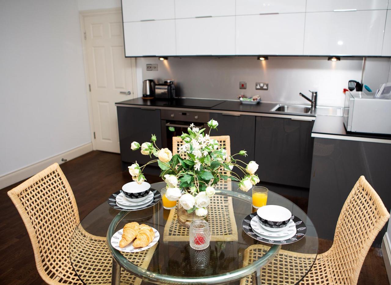 Apt 2, Trafalgar Square 2Nd Floor By Indigo Flats 伦敦 外观 照片