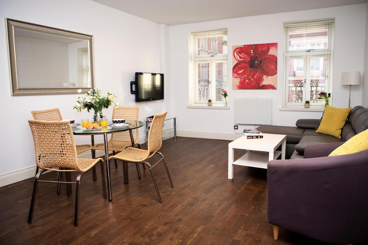 Apt 2, Trafalgar Square 2Nd Floor By Indigo Flats 伦敦 外观 照片